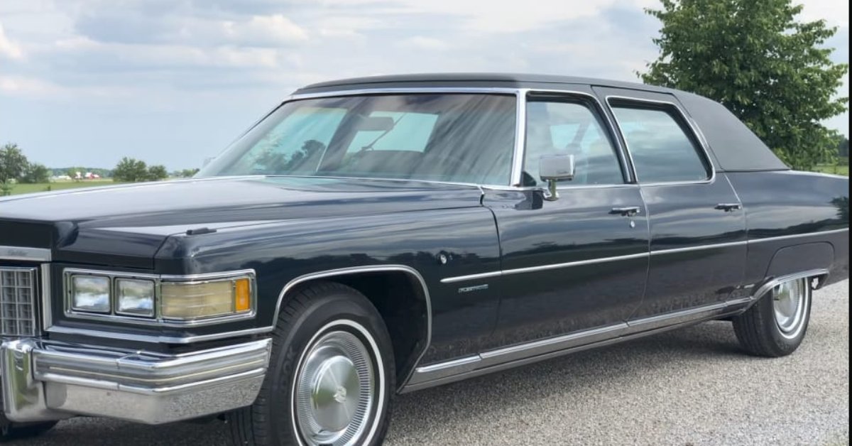 Cadillac Fleetwood Series 75