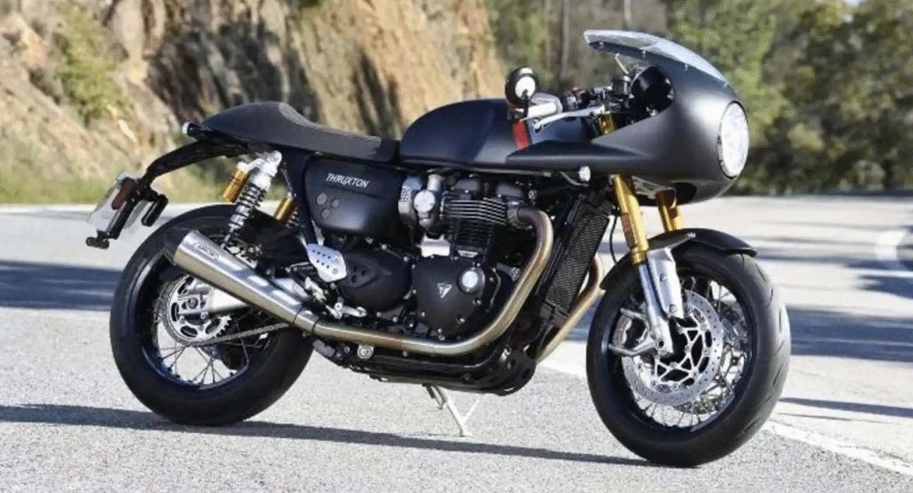 Triumph Thruxton 400